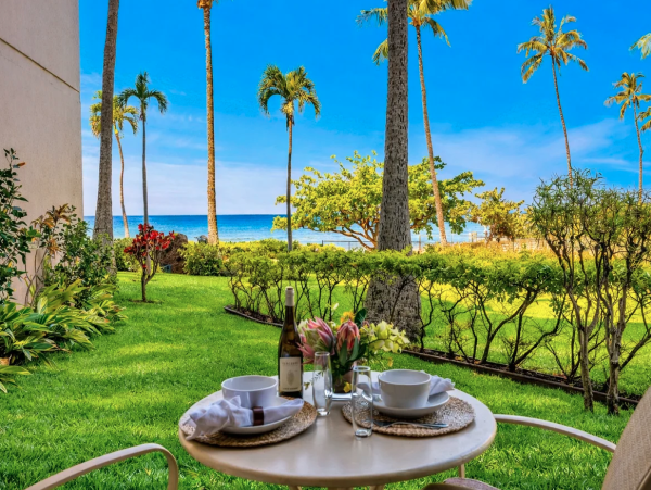 Luxurious 4-Bedroom Maui Retreat in Kaanapali
